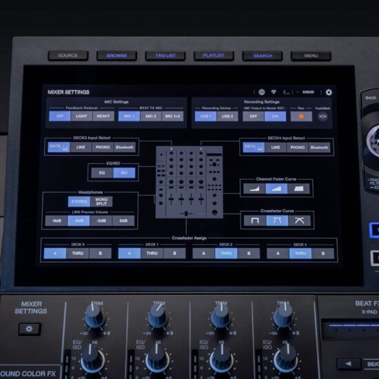 AlphaTheta standalone DJ-kontroller XDJ-AZ mikseri sätted lähedalt