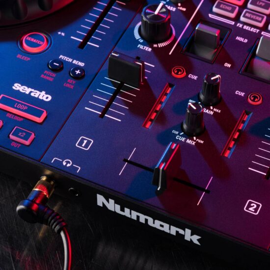 Numark DJ-kontroller MIXTRACK PRO FX kanaliheebel