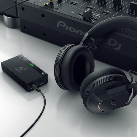 AlphaTheta juhtmevabad DJ-kõrvaklapid HDJ-F10 + helisaatja HP-TX01