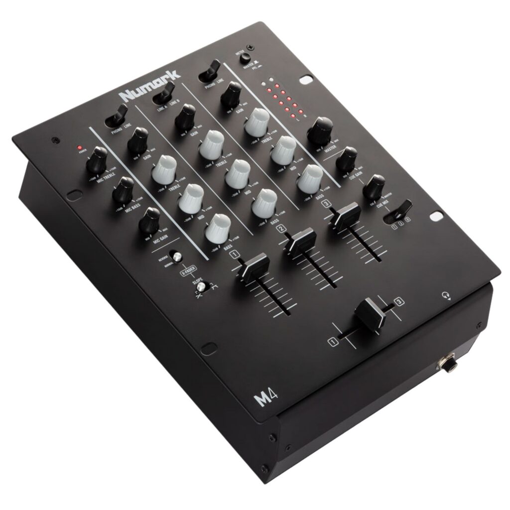 Numark DJ-mikserpult M4